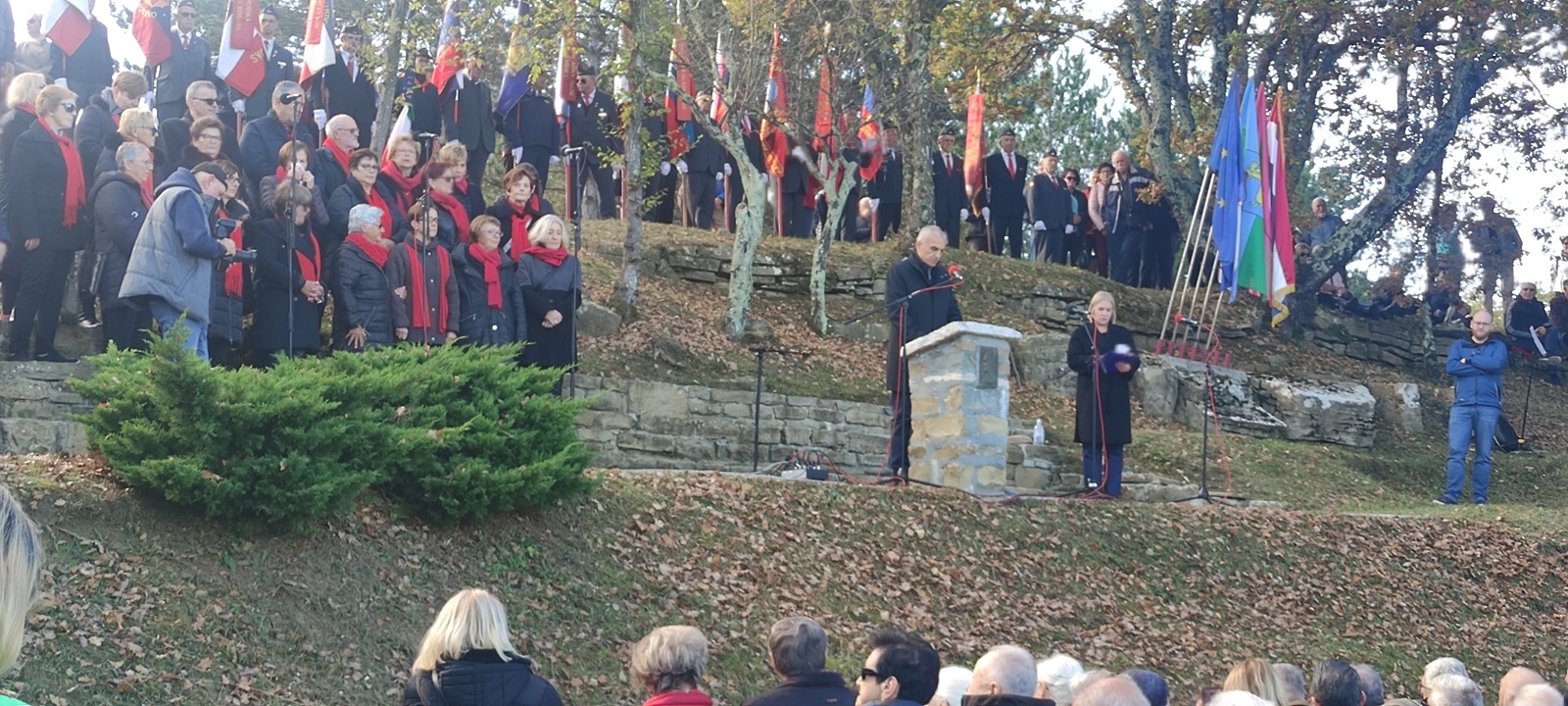 Fotografije s slovesnosti